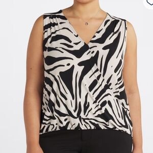 Beacon Patty V Knit Black and White Abstract Print Blouse